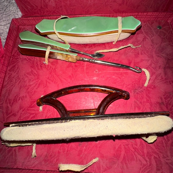 ANTIQUE 1920’s MANICURE Kit with Accessories in its ORIGINAL box - Picture 9 of 16
